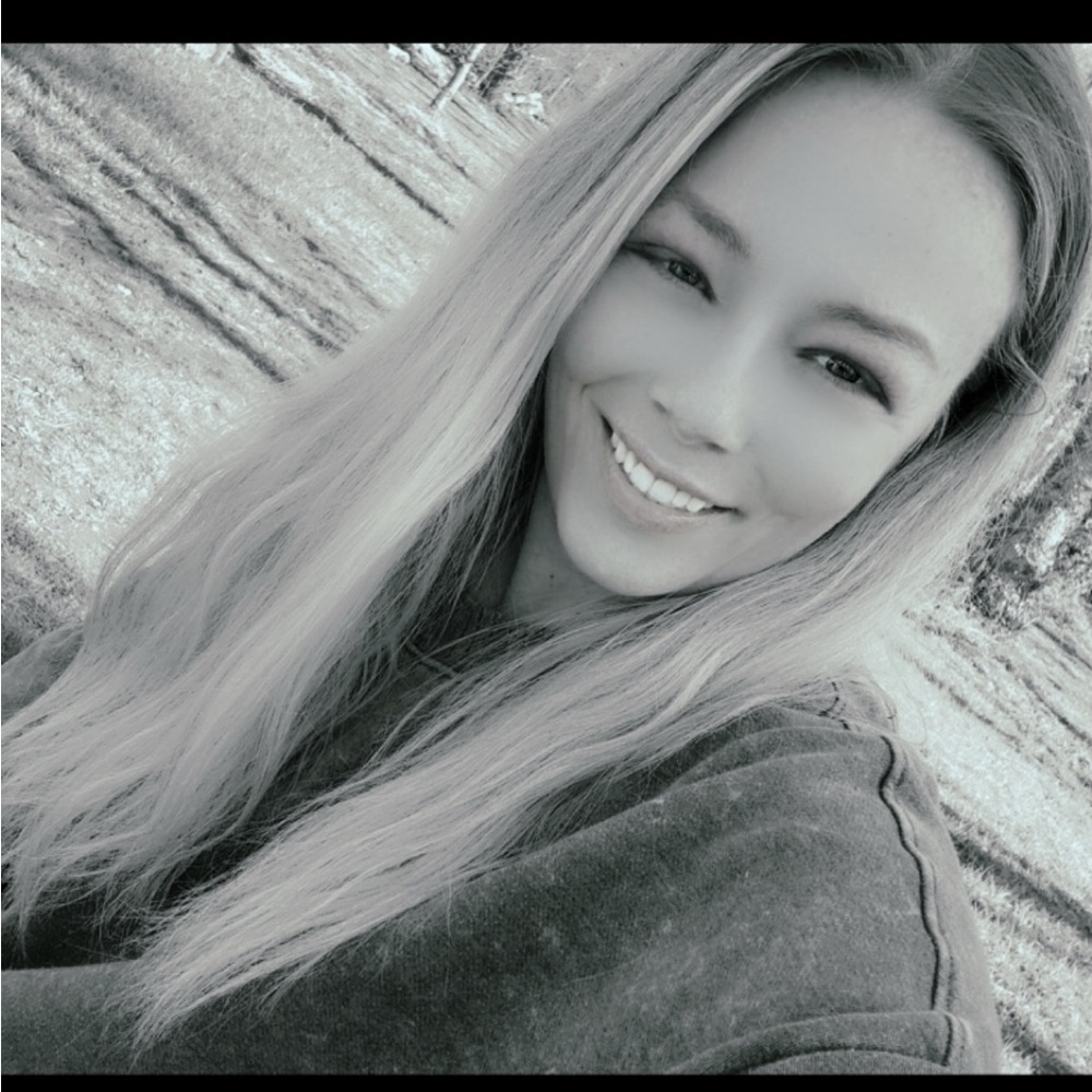 Meet your Posher, Brandy